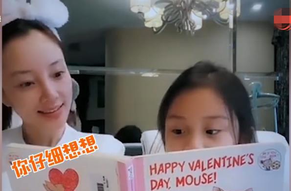 王璐娜游泳冠军_游泳冠军是谁的小璐女儿_璐璐游泳池视频