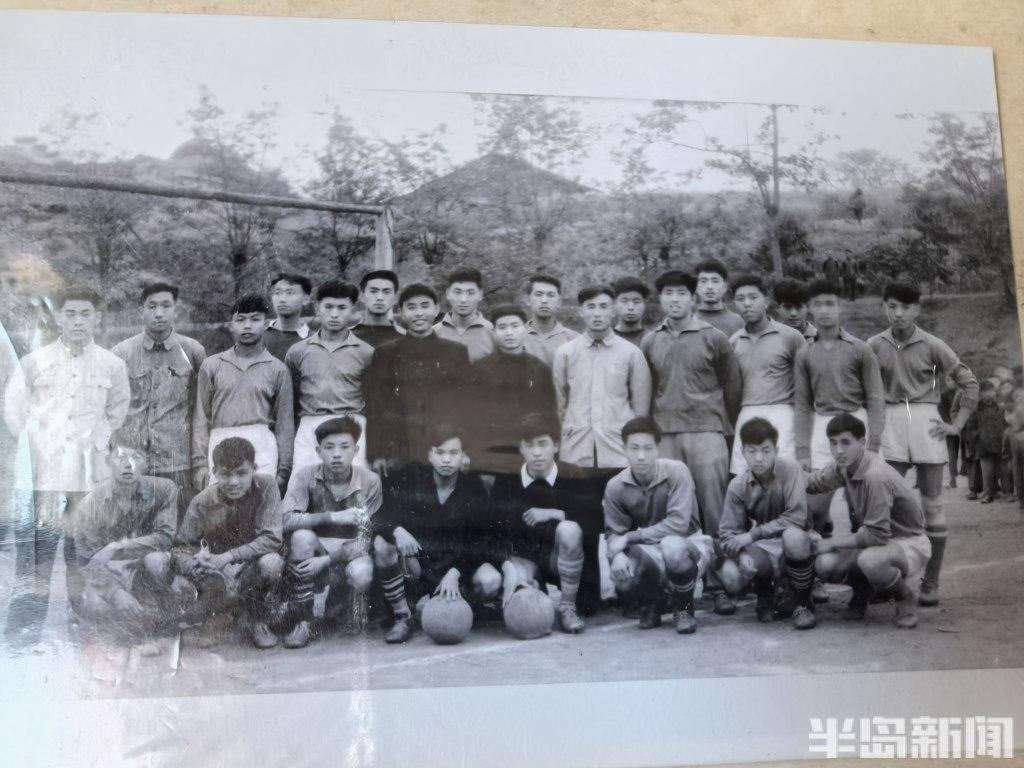 重庆足球队历史_老名单足球重庆冠军是谁_重庆足球老冠军名单