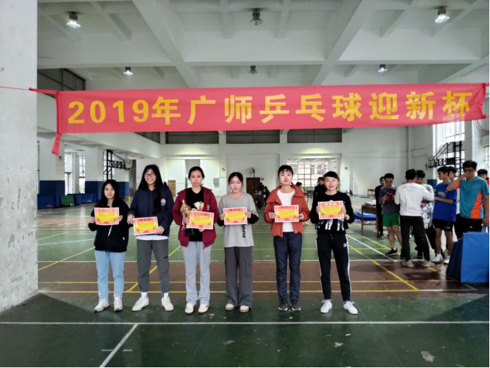 大学篮球冠军_历届篮球名人堂入选名单_历届篮球高校冠军名单图片